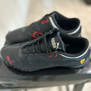 Puma Black and Red Sneakers Sleek Design
